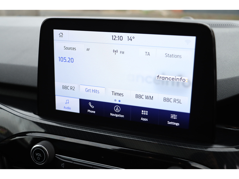 Ford 2.5 ECOBOOST DURATEC 14.4KWH ST-LINE X SUV 5DR PETROL PLUG-IN HYBRID CVT AUTO SUNROOF HEATED SEATS SAT NAV BLUETOOTH PARKING AIDS 2 OWNERS 75000 MILES 72-74 Mitcham Road