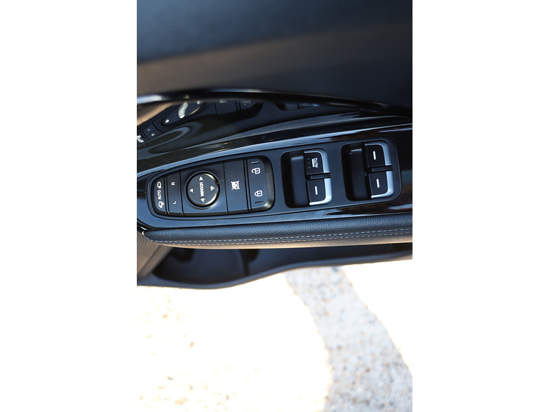 Kia 1.6H GDI 2 SUV 5DR PETROL HYBRID DCT AUTO SAT NAV BLUETOOTH DAB STEREO USB INPUT ANDROID AUTO REAR CAMERA PARKING AIDS 67000 MILES SH NO ULEZ CHARGE 72-74 Mitcham Road