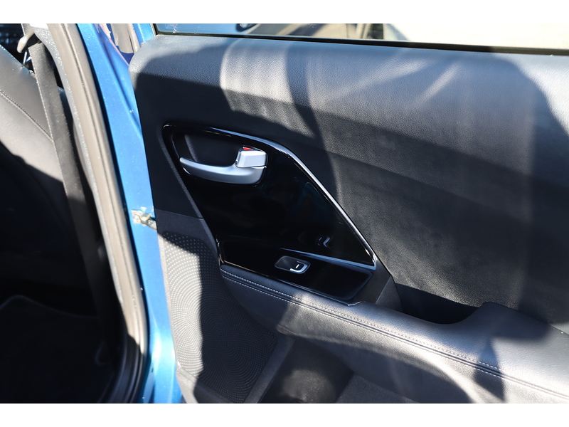 Kia 1.6H GDI 2 SUV 5DR PETROL HYBRID DCT AUTO SAT NAV BLUETOOTH DAB STEREO USB INPUT ANDROID AUTO REAR CAMERA PARKING AIDS 67000 MILES SH NO ULEZ CHARGE 72-74 Mitcham Road