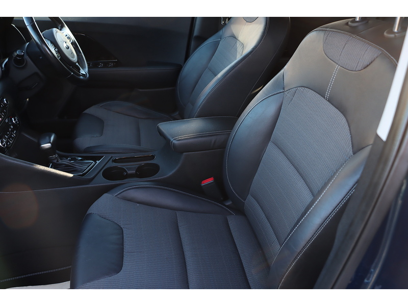 Kia 1.6H GDI 2 SUV 5DR PETROL HYBRID DCT AUTO SAT NAV BLUETOOTH DAB STEREO USB INPUT ANDROID AUTO REAR CAMERA PARKING AIDS 67000 MILES SH NO ULEZ CHARGE 72-74 Mitcham Road