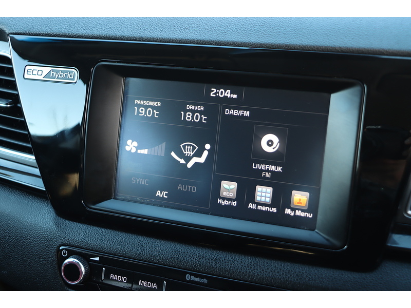 Kia 1.6H GDI 2 SUV 5DR PETROL HYBRID DCT AUTO SAT NAV BLUETOOTH DAB STEREO USB INPUT ANDROID AUTO REAR CAMERA PARKING AIDS 67000 MILES SH NO ULEZ CHARGE 72-74 Mitcham Road