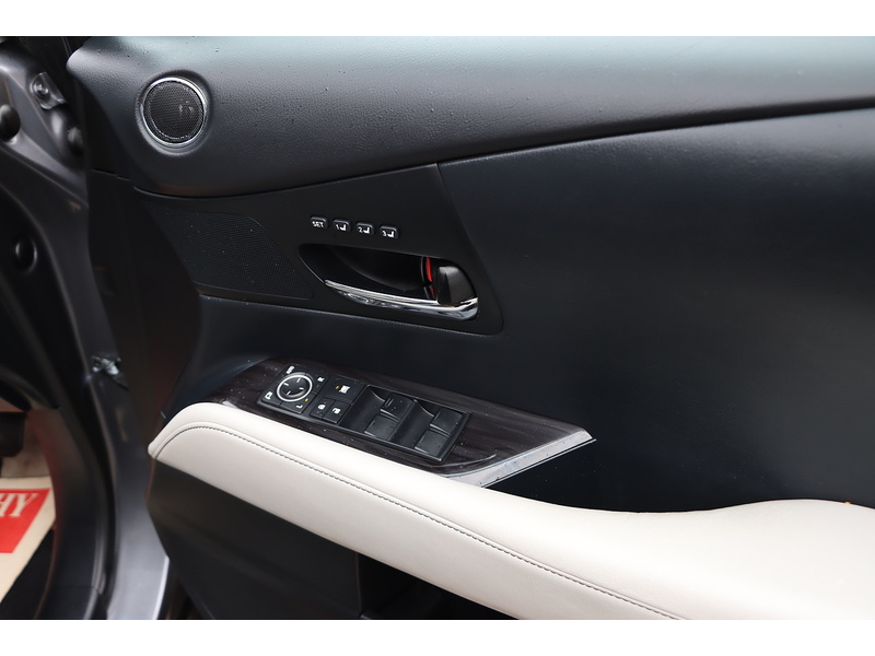 Lexus 450H 3.5 V6 PREMIER SUV 5DR PETROL HYBRID CVT 4WD AUTO SUNROOF HEATED SEATS SAT NAV BLUETOOTH DAB STEREO PARKING AIDS JUST 2 OWNERS FSH 12 SERVICES 72-74 Mitcham Road