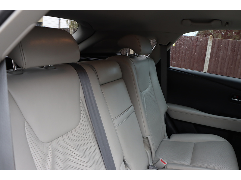 Lexus 450H 3.5 V6 PREMIER SUV 5DR PETROL HYBRID CVT 4WD AUTO SUNROOF HEATED SEATS SAT NAV BLUETOOTH DAB STEREO PARKING AIDS JUST 2 OWNERS FSH 12 SERVICES 72-74 Mitcham Road