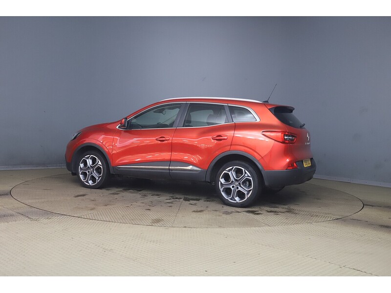 Renault 1.2 TCe Dynamique S Nav SUV 5dr Petrol Manual Euro 6 (s/s) (130 ps) 72-74 Mitcham Road