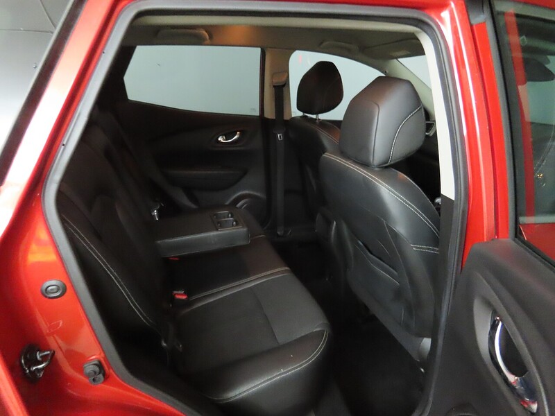 Renault 1.2 TCe Dynamique S Nav SUV 5dr Petrol Manual Euro 6 (s/s) (130 ps) 72-74 Mitcham Road