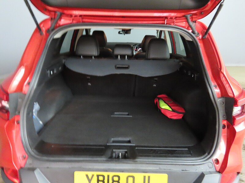 Renault 1.2 TCe Dynamique S Nav SUV 5dr Petrol Manual Euro 6 (s/s) (130 ps) 72-74 Mitcham Road