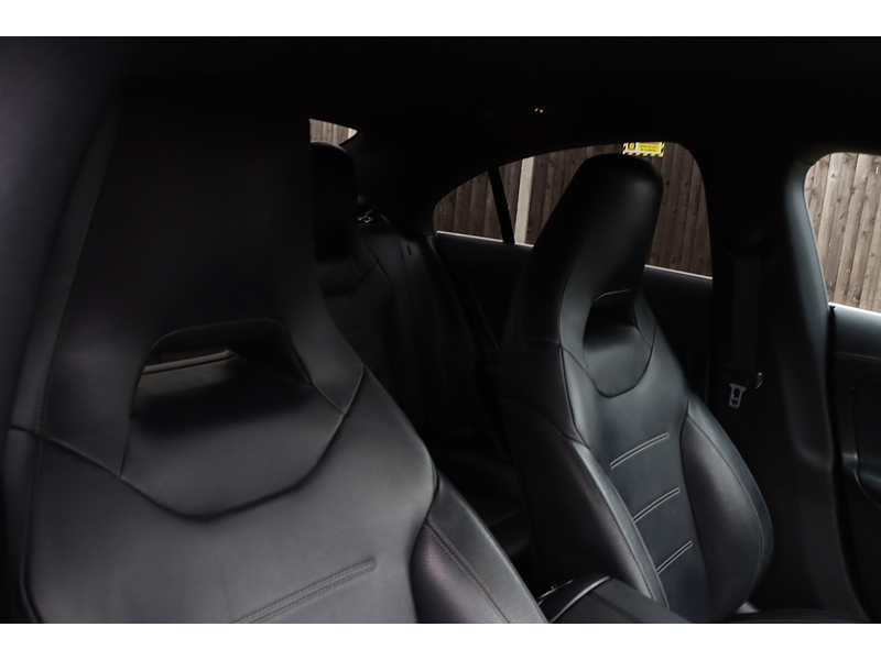 Mercedes-Benz CLA 180 1.3 AMG LINE COUPE 4DR PETROL 7G-DCT AUTO HEATED SEATS SATNAV BLUETOOTH DAB RADIO APPLE CARPLAY PARKING AIDS JUST 2 OWNERS ONLY 48000 MILES SH 72-74 Mitcham Road