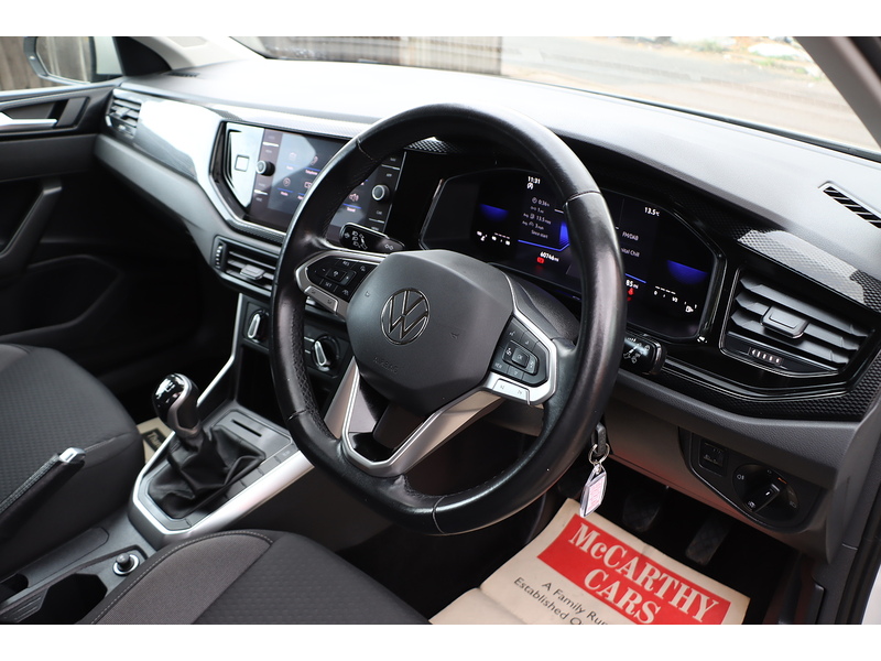 Volkswagen 1.0 TSI LIFE HATCHBACK 5DR PETROL MANUAL SATNAV BLUETOOTH DAB RADIO APPLE CARPLAY JUST 1 OWNER FROM NEW ONLY 60000 MILES FSH 4 SERVICES NO ULEZ CHARGE 72-74 Mitcham Road