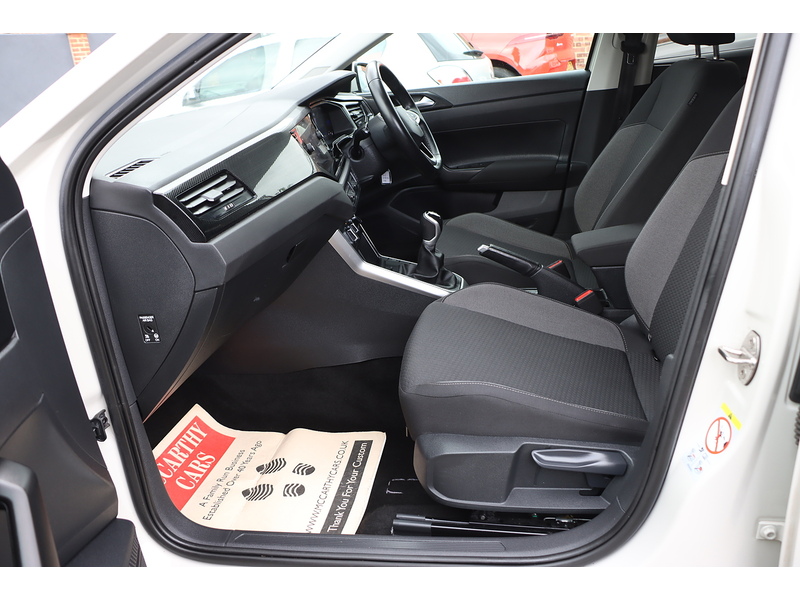 Volkswagen 1.0 TSI LIFE HATCHBACK 5DR PETROL MANUAL SATNAV BLUETOOTH DAB RADIO APPLE CARPLAY JUST 1 OWNER FROM NEW ONLY 60000 MILES FSH 4 SERVICES NO ULEZ CHARGE 72-74 Mitcham Road