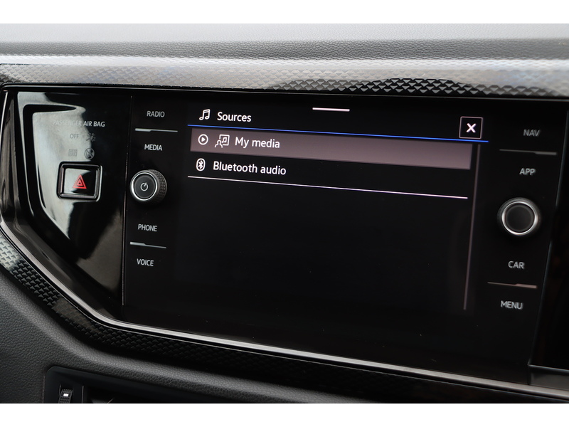 Volkswagen 1.0 TSI LIFE HATCHBACK 5DR PETROL MANUAL SATNAV BLUETOOTH DAB RADIO APPLE CARPLAY JUST 1 OWNER FROM NEW ONLY 60000 MILES FSH 4 SERVICES NO ULEZ CHARGE 72-74 Mitcham Road