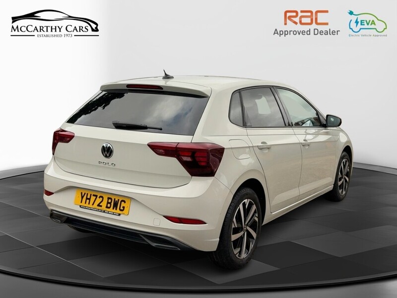 Volkswagen 1.0 TSI LIFE HATCHBACK 5DR PETROL MANUAL SATNAV BLUETOOTH DAB RADIO APPLE CARPLAY JUST 1 OWNER FROM NEW ONLY 60000 MILES FSH 4 SERVICES NO ULEZ CHARGE 72-74 Mitcham Road