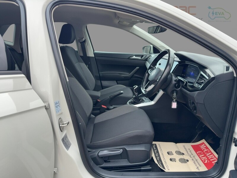 Volkswagen 1.0 TSI LIFE HATCHBACK 5DR PETROL MANUAL SATNAV BLUETOOTH DAB RADIO APPLE CARPLAY JUST 1 OWNER FROM NEW ONLY 60000 MILES FSH 4 SERVICES NO ULEZ CHARGE 72-74 Mitcham Road