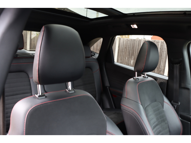 Ford 2.5 DURATEC 14.4KWH ST-LINE X EDITION SUV 5DR PETROL PLUG-IN HYBRID CVT AUTO HEATED SEATS SATNAV BLUETOOTH REAR CAMERA 1 OWNER FROM NEW FSH 5 SERVICES 72-74 Mitcham Road