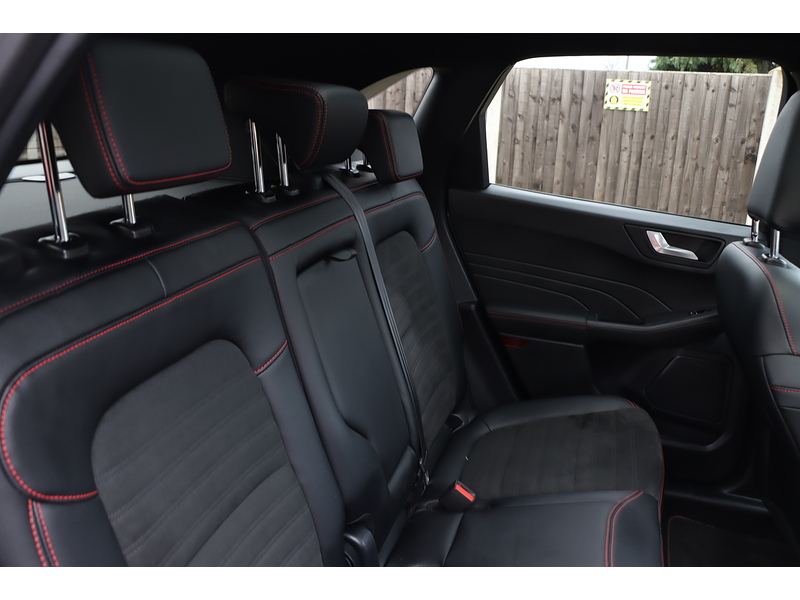 Ford 2.5 DURATEC 14.4KWH ST-LINE X EDITION SUV 5DR PETROL PLUG-IN HYBRID CVT AUTO HEATED SEATS SATNAV BLUETOOTH REAR CAMERA 1 OWNER FROM NEW FSH 5 SERVICES 72-74 Mitcham Road