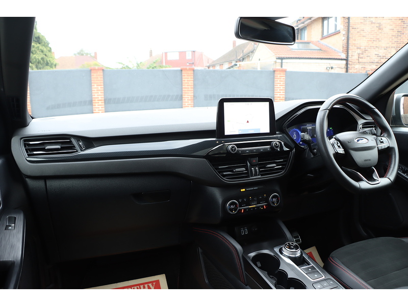 Ford 2.5 DURATEC 14.4KWH ST-LINE X EDITION SUV 5DR PETROL PLUG-IN HYBRID CVT AUTO HEATED SEATS SATNAV BLUETOOTH REAR CAMERA 1 OWNER FROM NEW FSH 5 SERVICES 72-74 Mitcham Road