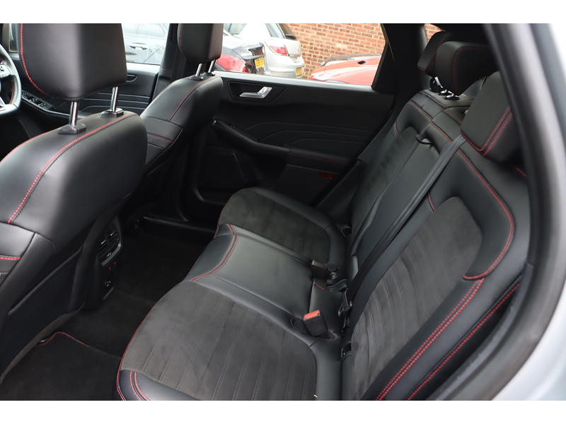 Ford 2.5 DURATEC 14.4KWH ST-LINE X EDITION SUV 5DR PETROL PLUG-IN HYBRID CVT AUTO HEATED SEATS SATNAV BLUETOOTH REAR CAMERA 1 OWNER FROM NEW FSH 5 SERVICES 72-74 Mitcham Road