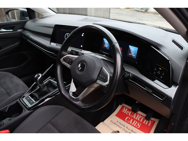 Volkswagen 1.5 TSI STYLE HATCHBACK 5DR PETROL MANUAL SAT NAV BLUETOOTH DAB STEREO APPLE CARPLAY PARKING AIDS 1 OWNER FROM NEW ONLY 61000 MILES FSH NO ULEZ CHARGE 72-74 Mitcham Road