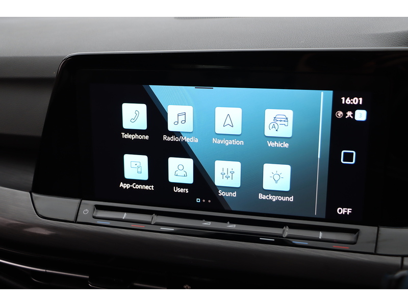 Volkswagen 1.5 TSI STYLE HATCHBACK 5DR PETROL MANUAL SAT NAV BLUETOOTH DAB STEREO APPLE CARPLAY PARKING AIDS 1 OWNER FROM NEW ONLY 61000 MILES FSH NO ULEZ CHARGE 72-74 Mitcham Road