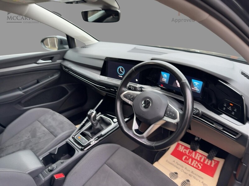 Volkswagen 1.5 TSI STYLE HATCHBACK 5DR PETROL MANUAL SAT NAV BLUETOOTH DAB STEREO APPLE CARPLAY PARKING AIDS 1 OWNER FROM NEW ONLY 61000 MILES FSH NO ULEZ CHARGE 72-74 Mitcham Road