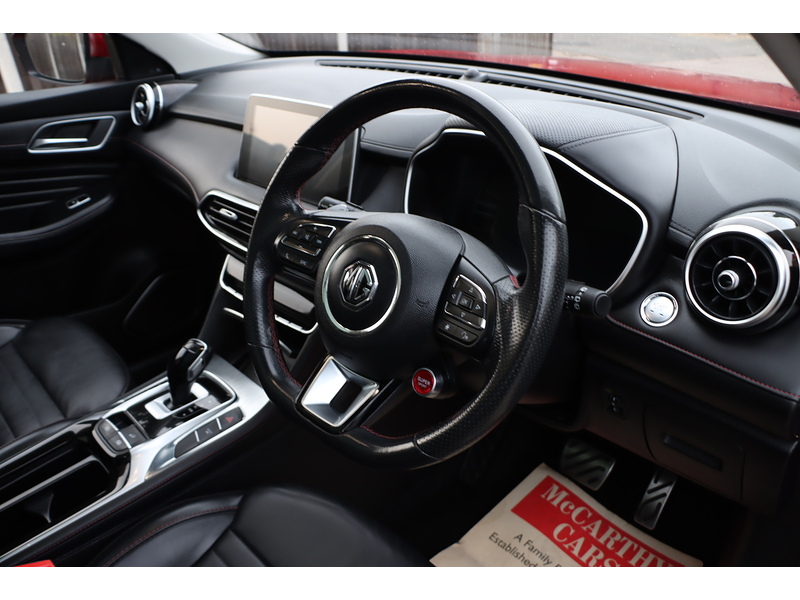 MG 1.5 T-GDI Exclusive SUV 5dr Petrol DCT Euro 6 (s/s) (162 ps) 72-74 Mitcham Road