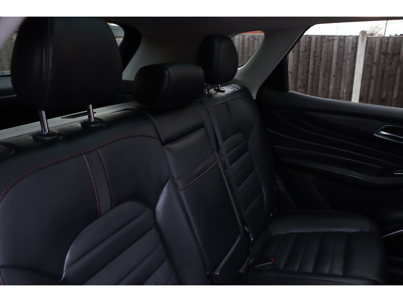 MG 1.5 T-GDI Exclusive SUV 5dr Petrol DCT Euro 6 (s/s) (162 ps) 72-74 Mitcham Road