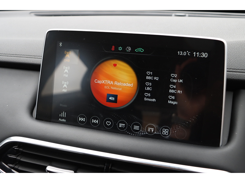 MG 1.5 T-GDI EXCLUSIVE SUV 5DR PETROL DCT AUTO SUNROOF HEATED SEATS SATNAV BLUETOOTH RADIO APPLE CARPLAY REAR CAMERA PARKING AIDS 1 OWNER 58000 MILES FSH 72-74 Mitcham Road