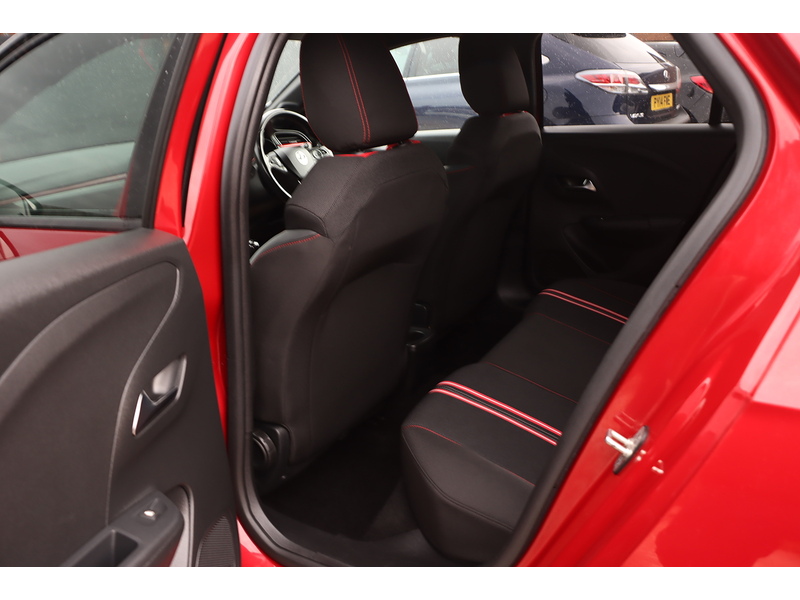 Vauxhall 1.2 TURBO SRI HATCHBACK 5DR PETROL MANUAL SAT NAV BLUETOOTH DAB STEREO APPLE CARPLAY ANDROID AUTO PARKING AIDS ONLY 40000 MILES SH NO ULEZ CHARGE 72-74 Mitcham Road