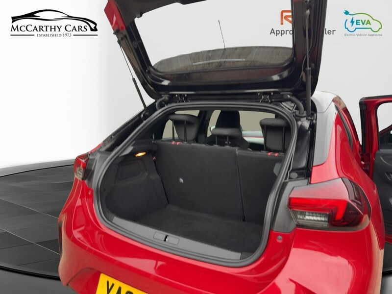 Vauxhall 1.2 TURBO SRI HATCHBACK 5DR PETROL MANUAL SAT NAV BLUETOOTH DAB STEREO APPLE CARPLAY ANDROID AUTO PARKING AIDS ONLY 40000 MILES SH NO ULEZ CHARGE 72-74 Mitcham Road