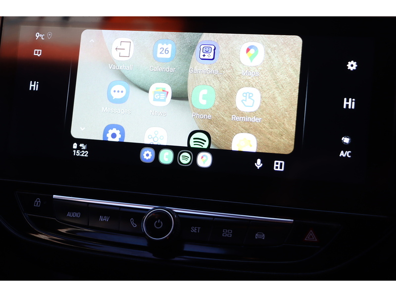 Vauxhall 1.2 TURBO SRI HATCHBACK 5DR PETROL MANUAL SAT NAV BLUETOOTH DAB STEREO APPLE CARPLAY ANDROID AUTO PARKING AIDS ONLY 40000 MILES SH NO ULEZ CHARGE 72-74 Mitcham Road