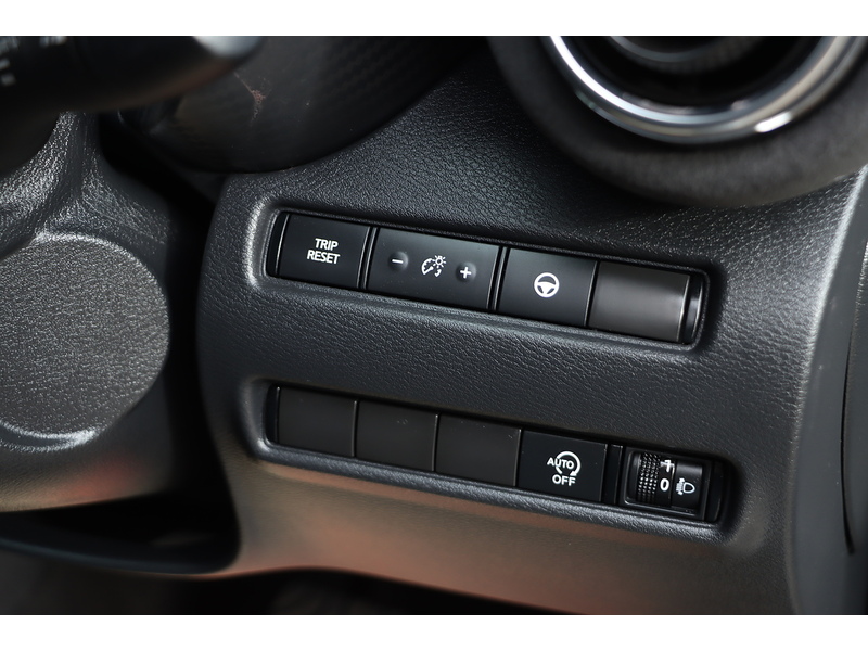 Nissan 1.0 DIG-T Tekna+ SUV 5dr Petrol DCT Auto Euro 6 (s/s) (114 ps) 72-74 Mitcham Road