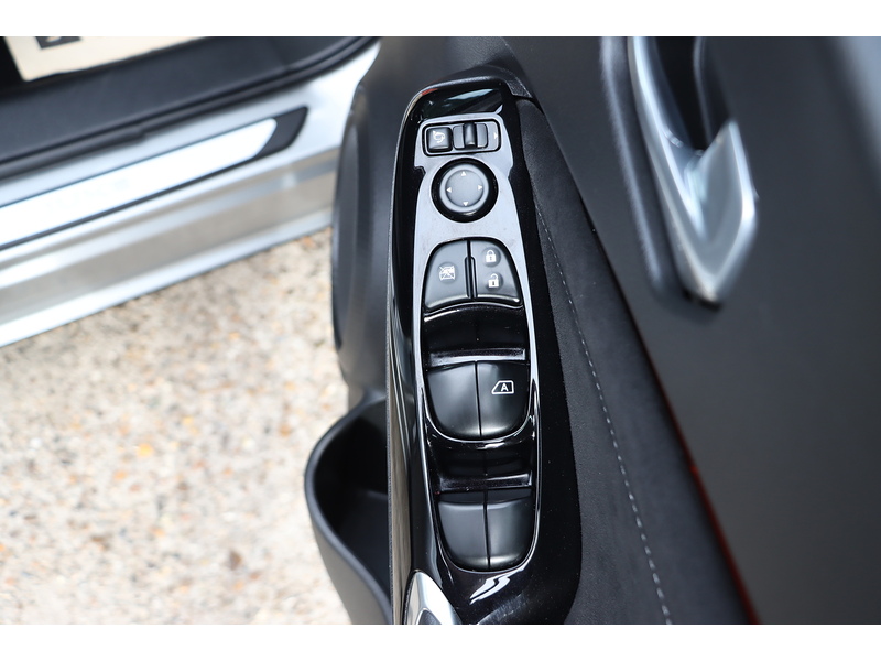 Nissan 1.0 DIG-T Tekna+ SUV 5dr Petrol DCT Auto Euro 6 (s/s) (114 ps) 72-74 Mitcham Road