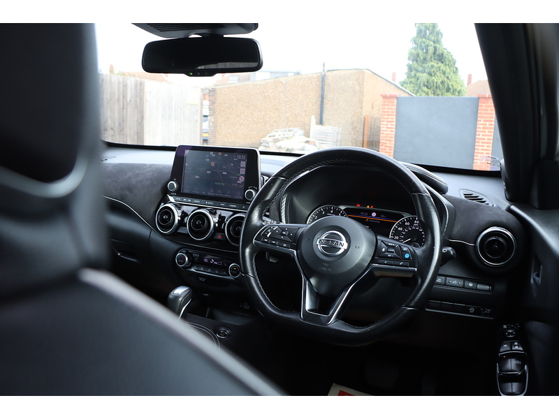 Nissan 1.0 DIG-T Tekna+ SUV 5dr Petrol DCT Auto Euro 6 (s/s) (114 ps) 72-74 Mitcham Road