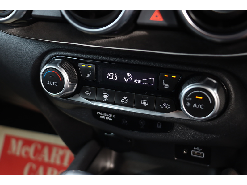 Nissan 1.0 DIG-T Tekna+ SUV 5dr Petrol DCT Auto Euro 6 (s/s) (114 ps) 72-74 Mitcham Road