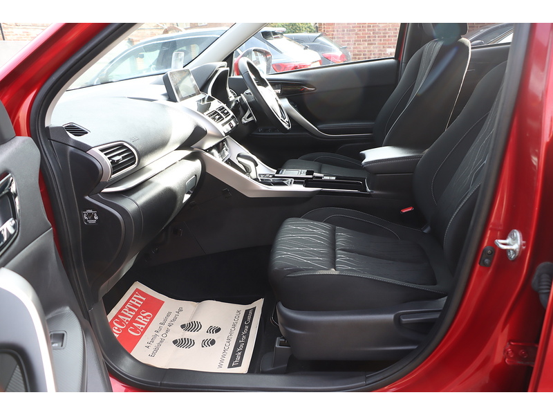 Mitsubishi 1.5T GPF 3 SUV 5dr Petrol CVT 4WD Euro 6 (s/s) (163 ps) 72-74 Mitcham Road