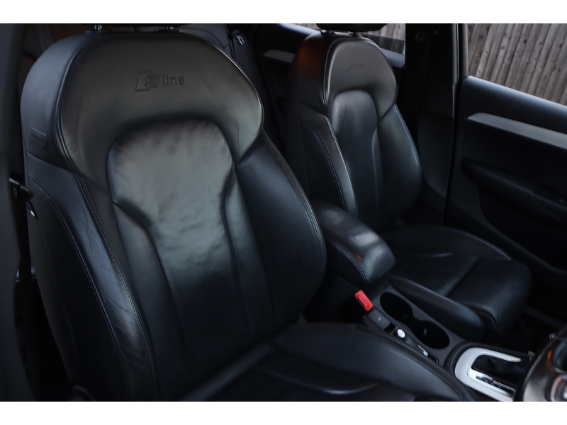 Audi 2.0 TFSI S line Plus SUV 5dr Petrol S Tronic quattro Euro 6 (s/s) (180 ps) 72-74 Mitcham Road