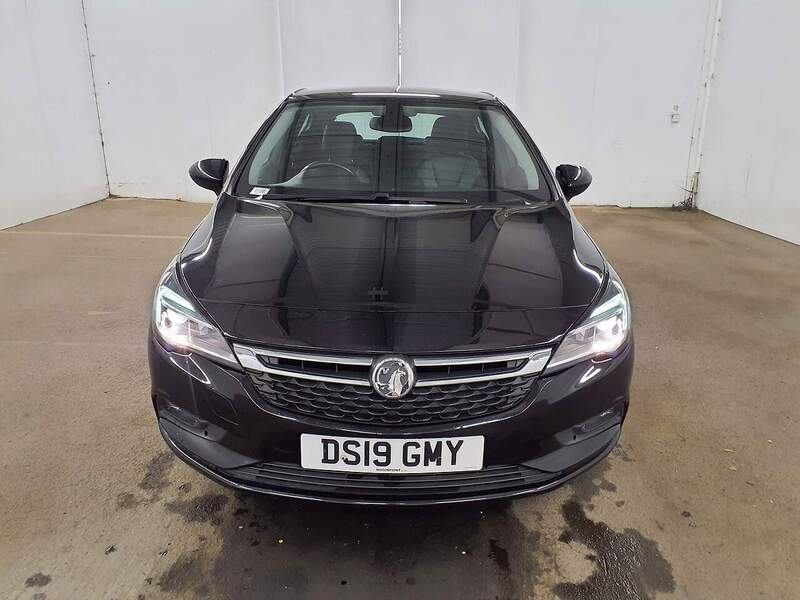 Vauxhall 1.6i Turbo GPF Elite Nav Hatchback 5dr Petrol Manual Euro 6 (s/s) (200 ps) 72-74 Mitcham Road