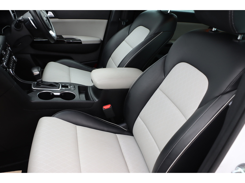 Kia 1.6 T-GDi GT-Line SUV 5dr Petrol DCT AWD Euro 6 (s/s) (174 bhp) 72-74 Mitcham Road