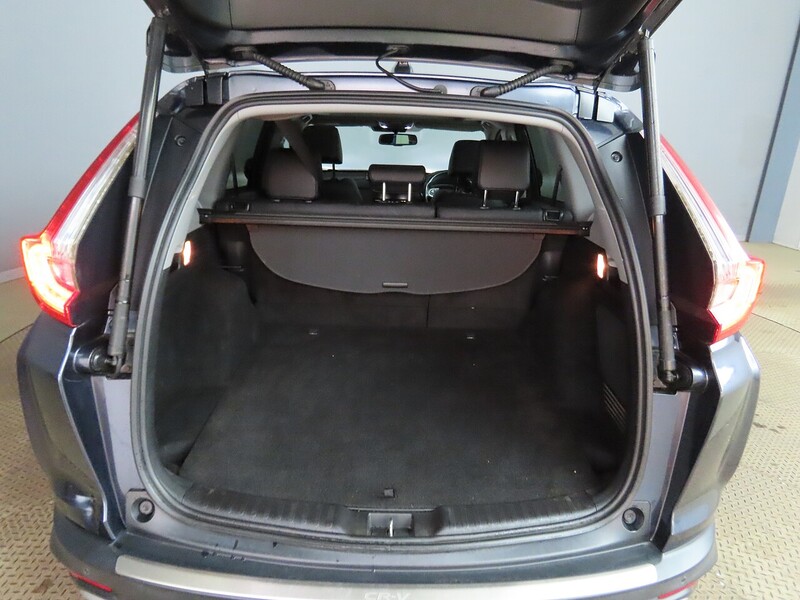 Honda 2.0 h i-MMD EX SUV 5dr Petrol Hybrid eCVT 4WD Euro 6 (s/s) (184 ps) 72-74 Mitcham Road