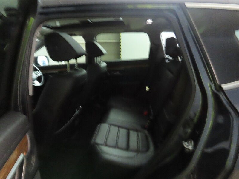 Honda 2.0 h i-MMD EX SUV 5dr Petrol Hybrid eCVT 4WD Euro 6 (s/s) (184 ps) 72-74 Mitcham Road