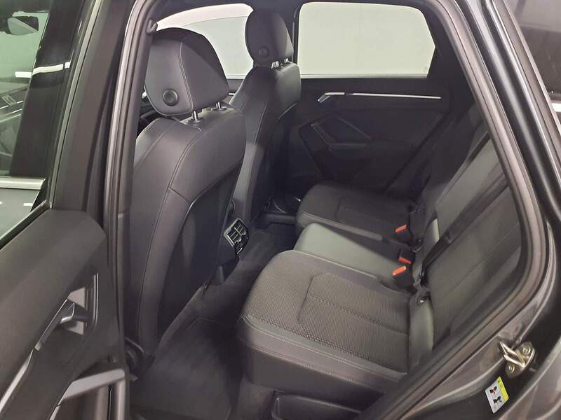 Audi 2.0 TFSI 40 S line SUV 5dr Petrol S Tronic quattro Euro 6 (s/s) (190 ps) 72-74 Mitcham Road