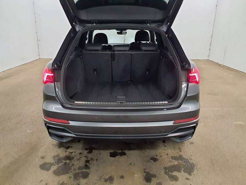 Audi 2.0 TFSI 40 S line SUV 5dr Petrol S Tronic quattro Euro 6 (s/s) (190 ps) 72-74 Mitcham Road