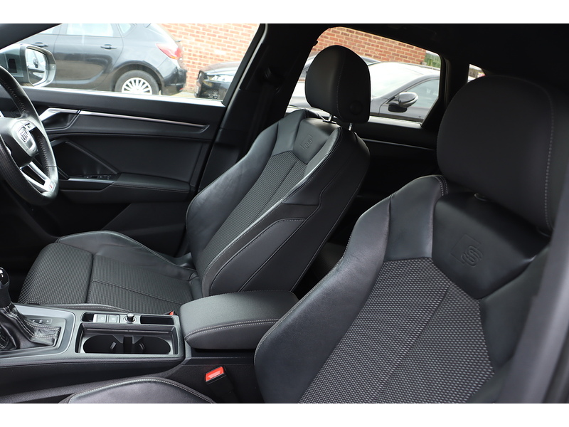 Audi 2.0 TFSI 40 S line SUV 5dr Petrol S Tronic quattro Euro 6 (s/s) (190 ps) 72-74 Mitcham Road