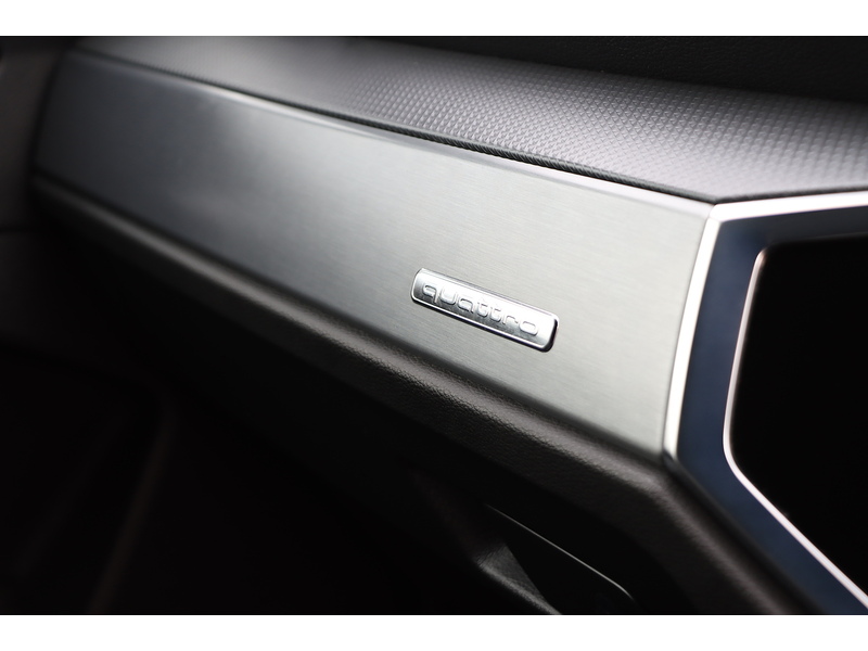 Audi 2.0 TFSI 40 S line SUV 5dr Petrol S Tronic quattro Euro 6 (s/s) (190 ps) 72-74 Mitcham Road