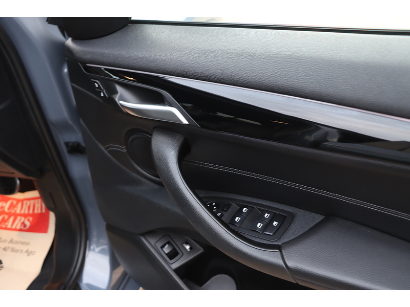 BMW 1.5 25E 10KWH M SPORT SUV 5DR PETROL PLUG-IN HYBRID XDRIVE AUTO HEATED SEATS SATNAV BLUETOOTH RADIO APPLE CARPLAY PARKING AIDS 2 OWNERS 33000 MILES SH 72-74 Mitcham Road