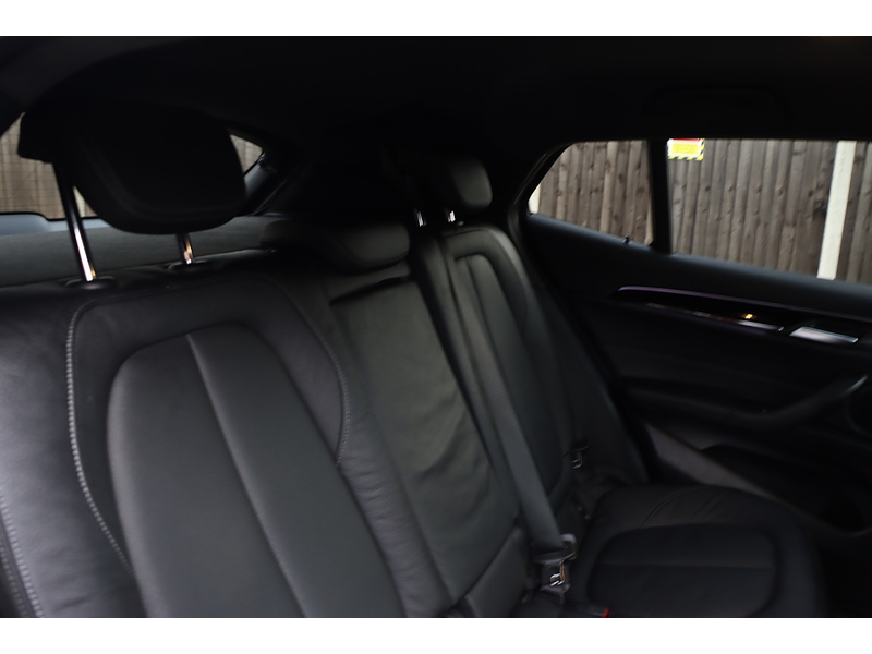 BMW 1.5 25E 10KWH M SPORT SUV 5DR PETROL PLUG-IN HYBRID XDRIVE AUTO HEATED SEATS SATNAV BLUETOOTH RADIO APPLE CARPLAY PARKING AIDS 2 OWNERS 33000 MILES SH 72-74 Mitcham Road