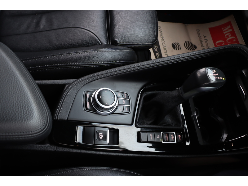 BMW 1.5 25E 10KWH M SPORT SUV 5DR PETROL PLUG-IN HYBRID XDRIVE AUTO HEATED SEATS SATNAV BLUETOOTH RADIO APPLE CARPLAY PARKING AIDS 2 OWNERS 33000 MILES SH 72-74 Mitcham Road