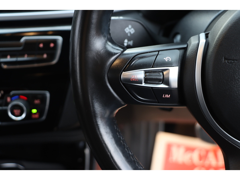 BMW 1.5 25E 10KWH M SPORT SUV 5DR PETROL PLUG-IN HYBRID XDRIVE AUTO HEATED SEATS SATNAV BLUETOOTH RADIO APPLE CARPLAY PARKING AIDS 2 OWNERS 33000 MILES SH 72-74 Mitcham Road