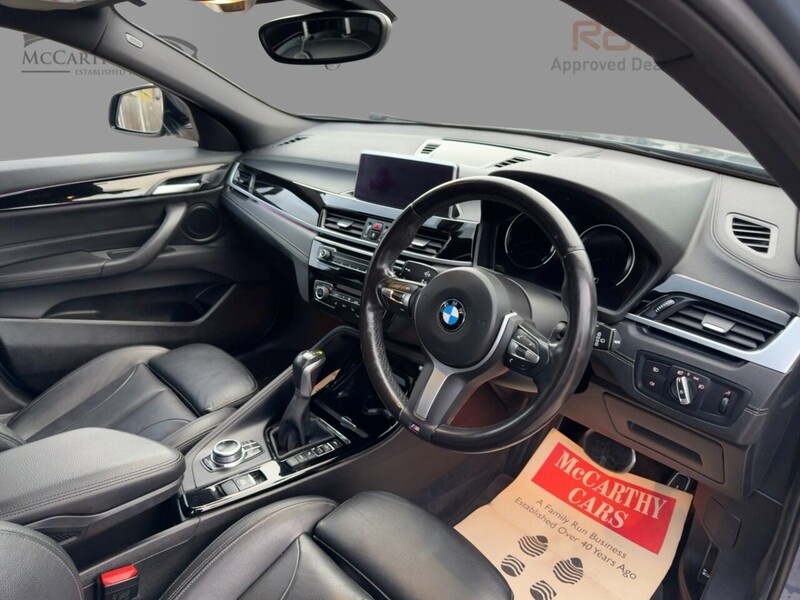 BMW 1.5 25E 10KWH M SPORT SUV 5DR PETROL PLUG-IN HYBRID XDRIVE AUTO HEATED SEATS SATNAV BLUETOOTH RADIO APPLE CARPLAY PARKING AIDS 2 OWNERS 33000 MILES SH 72-74 Mitcham Road