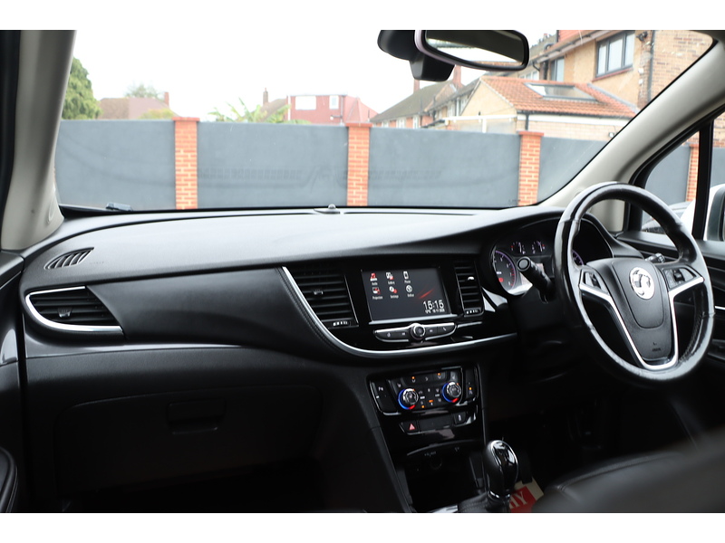 Vauxhall 1.4I TURBO ECOTEC ELITE SUV 5DR PETROL MANUAL HEATED SEATS SAT NAV BLUETOOTH DAB STEREO APPLE CARPLAY PARKING AIDS ONLY 71000 MILES FSH 9 SERVICES 72-74 Mitcham Road