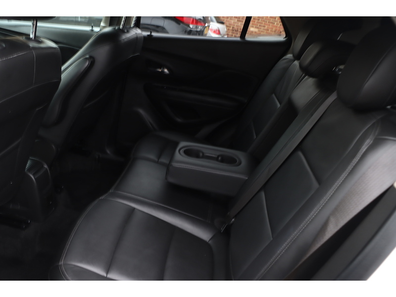 Vauxhall 1.4I TURBO ECOTEC ELITE SUV 5DR PETROL MANUAL HEATED SEATS SAT NAV BLUETOOTH DAB STEREO APPLE CARPLAY PARKING AIDS ONLY 71000 MILES FSH 9 SERVICES 72-74 Mitcham Road